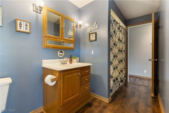 4260 Broadway Avenue NE, Louisville, OH 44641