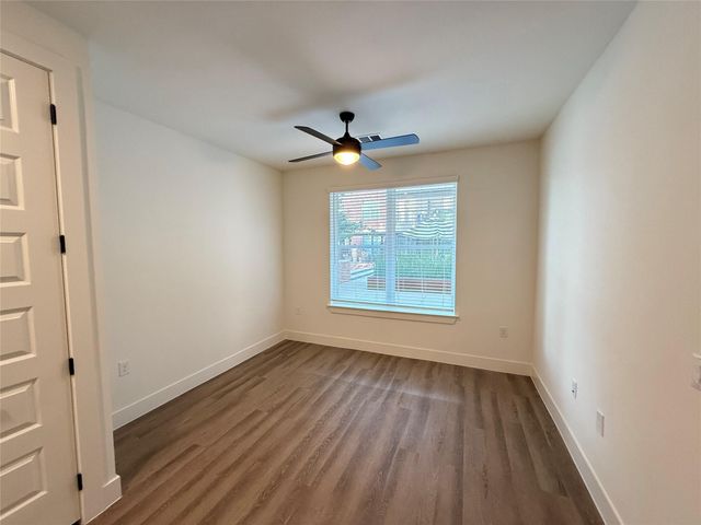 2520 Washington Ave A7, Houston, TX 77007