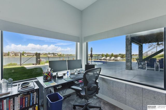 17028 S Reflection Circle, Bennington, NE 68007