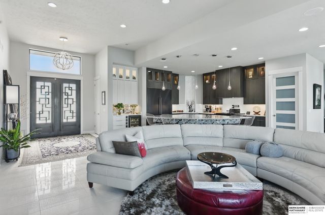 17028 S Reflection Circle, Bennington, NE 68007