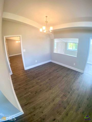 203 Pineview Drive, Warner Robins, GA 31088
