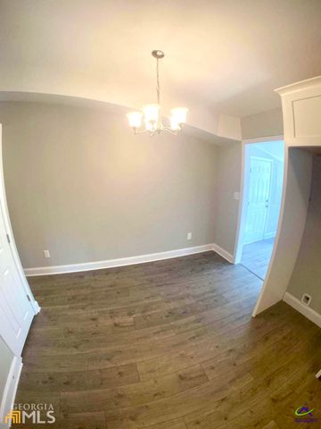 203 Pineview Drive, Warner Robins, GA 31088