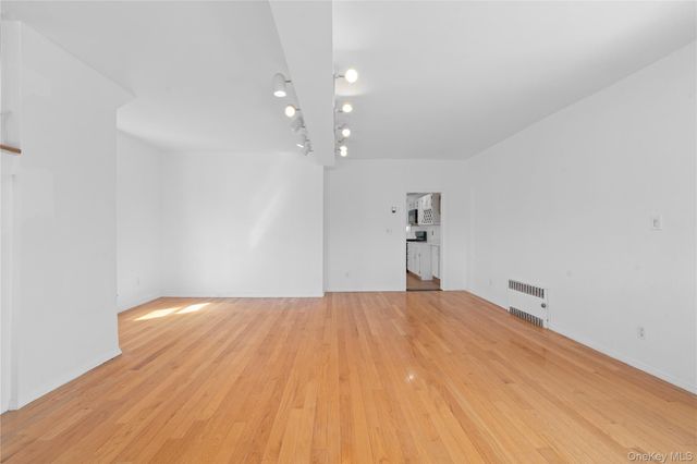 224 W Broadway, Inwood, NY 11096