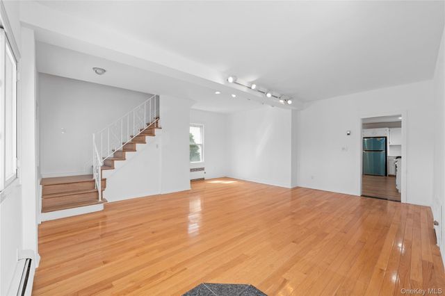 224 W Broadway, Inwood, NY 11096