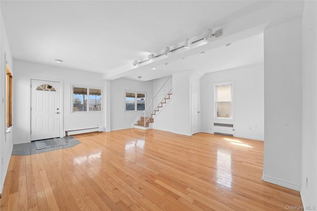 224 W Broadway, Inwood, NY 11096