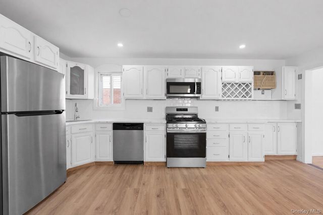 224 W Broadway, Inwood, NY 11096