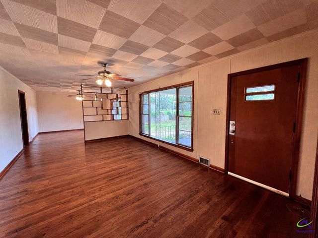 723 Winchester Circle, Macon, GA 31210