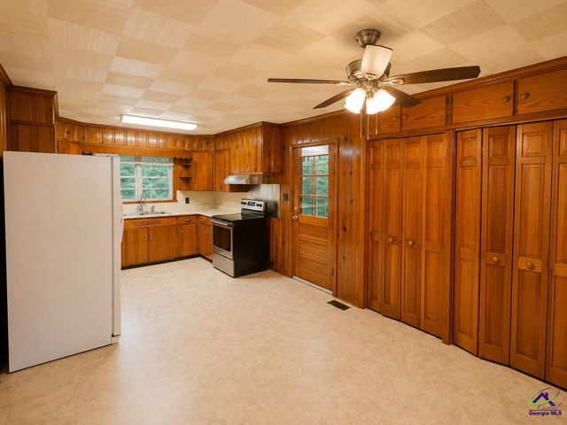 723 Winchester Circle, Macon, GA 31210