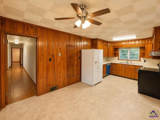 723 Winchester Circle, Macon, GA 31210