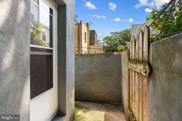 2328 REED ST, Philadelphia, PA 19146