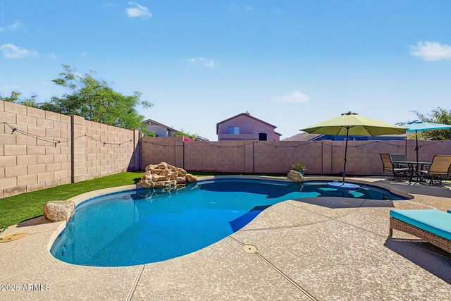 6605 W ROWEL Road, Phoenix, AZ 85083