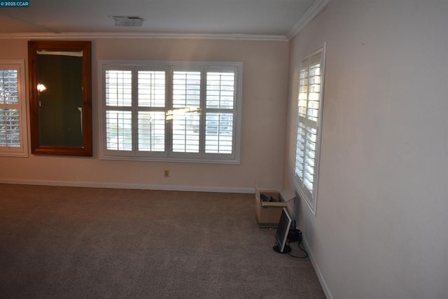 376 Avenida Flores 77, Pacheco, UT 84553