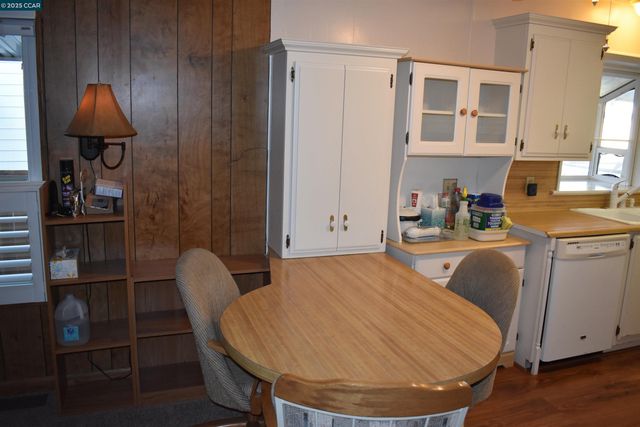 376 Avenida Flores 77, Pacheco, UT 84553