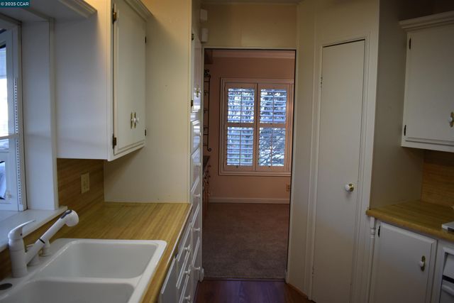 376 Avenida Flores 77, Pacheco, UT 84553