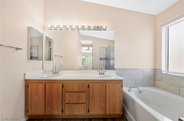 66 Belle Maison Avenue, Las Vegas, NV 89123