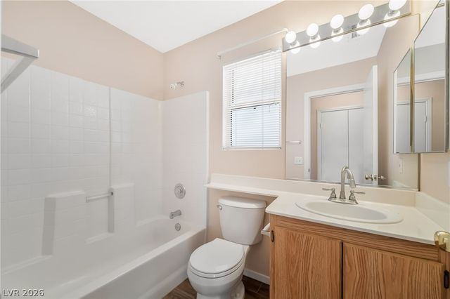 66 Belle Maison Avenue, Las Vegas, NV 89123