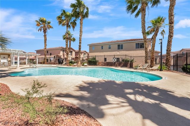 66 Belle Maison Avenue, Las Vegas, NV 89123