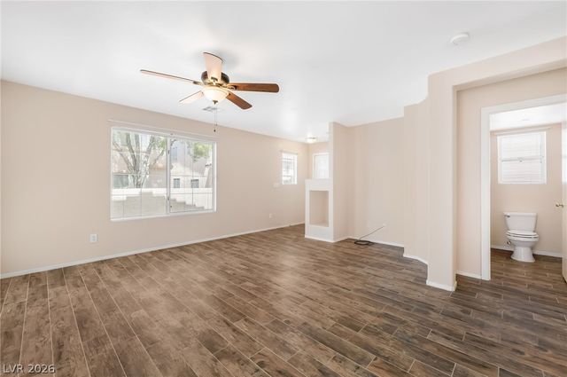 66 Belle Maison Avenue, Las Vegas, NV 89123