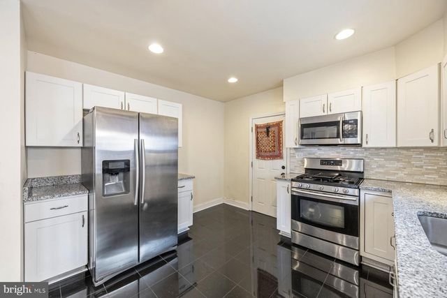 4002 HAMILTON AVE, Baltimore, MD 21206