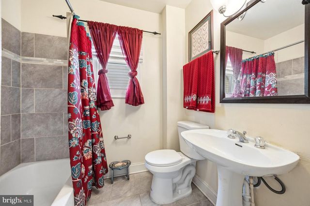 4002 HAMILTON AVE, Baltimore, MD 21206