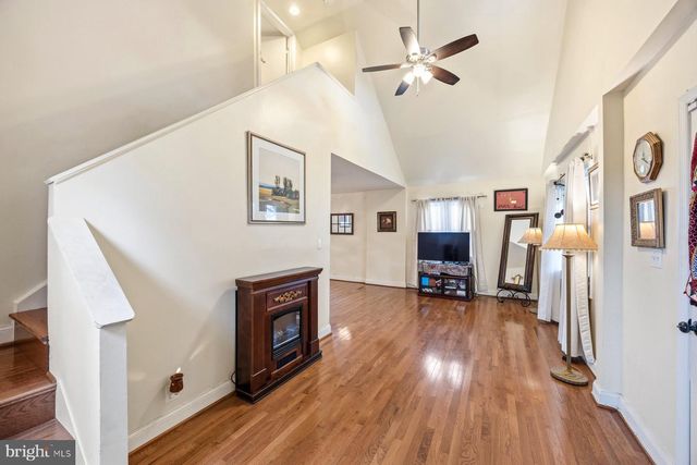 4002 HAMILTON AVE, Baltimore, MD 21206