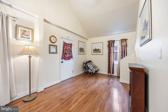 4002 HAMILTON AVE, Baltimore, MD 21206