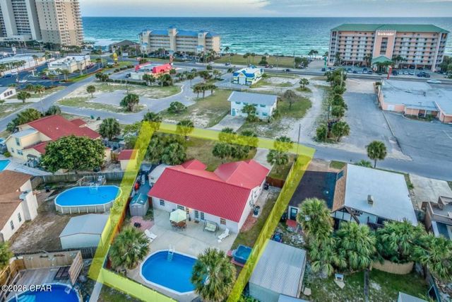 611 Granada Circle, Panama City Beach, FL 32413