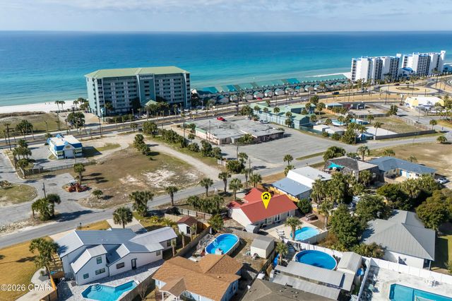 611 Granada Circle, Panama City Beach, FL 32413