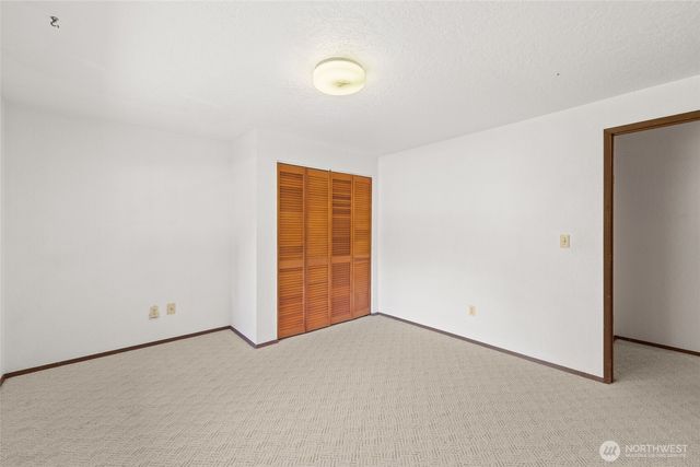 21303 NE 151st Street, Woodinville, WA 98077