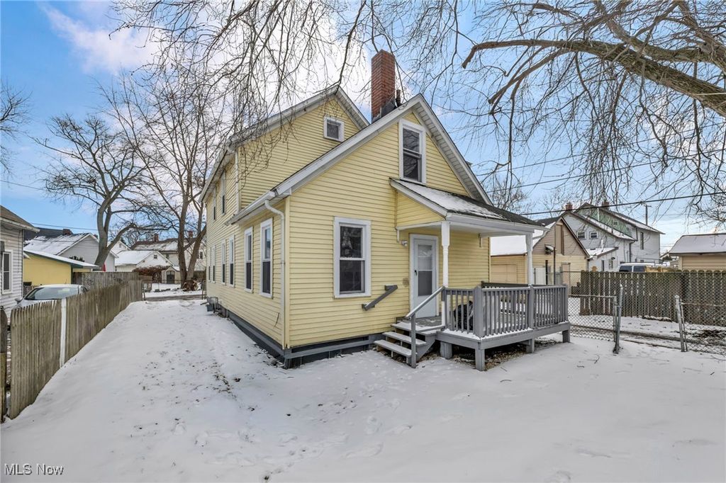 3124 W 11th Place, Cleveland, OH 44109