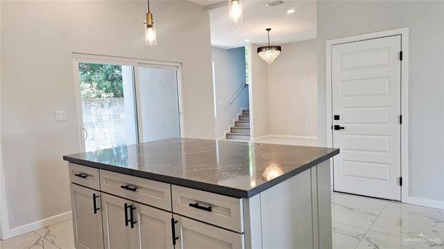 2709 Stablewood Lane, Mission, TX 78572