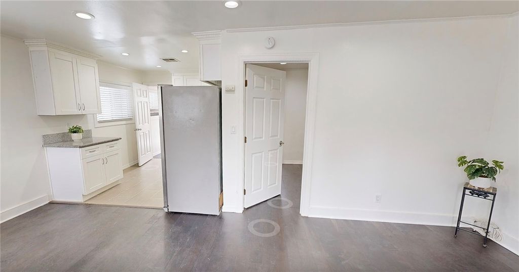 4563 Lexington, Los Angeles, CA 90029