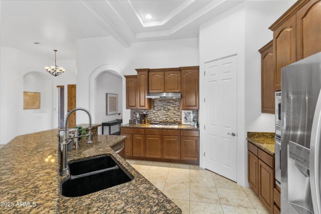 42706 N 18th Way, New River, AZ 85087