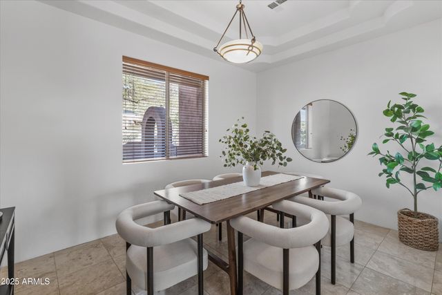 42706 N 18th Way, New River, AZ 85087