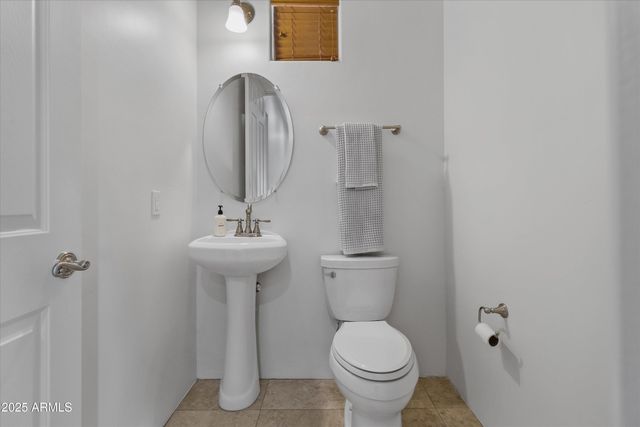 42706 N 18th Way, New River, AZ 85087