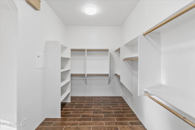 42706 N 18th Way, New River, AZ 85087