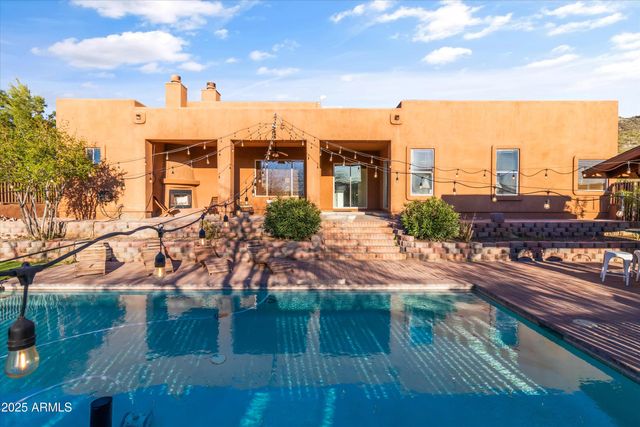 42706 N 18th Way, New River, AZ 85087