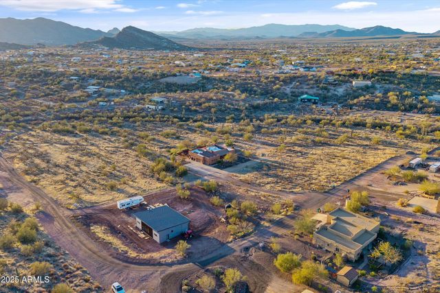 42706 N 18th Way, New River, AZ 85087