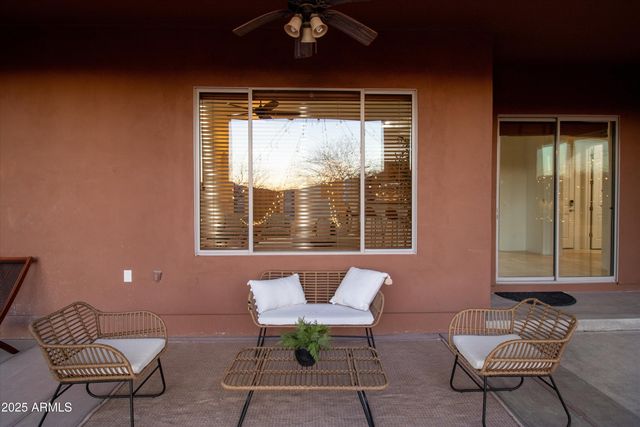 42706 N 18th Way, New River, AZ 85087