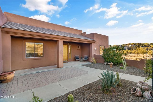 42706 N 18th Way, New River, AZ 85087