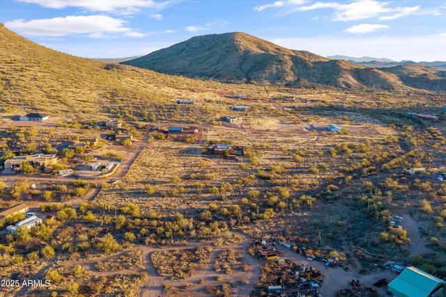 42706 N 18th Way, New River, AZ 85087