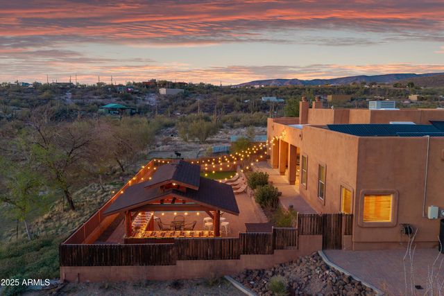 42706 N 18th Way, New River, AZ 85087