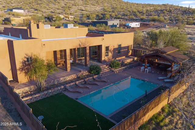 42706 N 18th Way, New River, AZ 85087