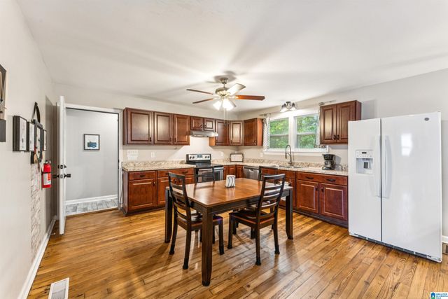 1714 ODENS MILL ROAD, Sylacauga, AL 35151