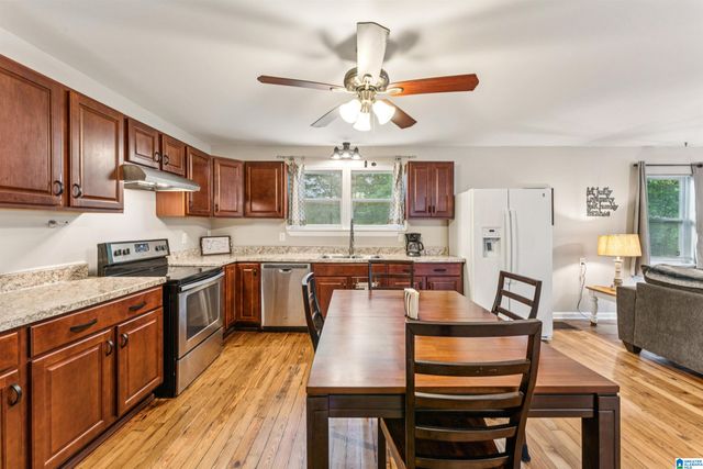 1714 ODENS MILL ROAD, Sylacauga, AL 35151