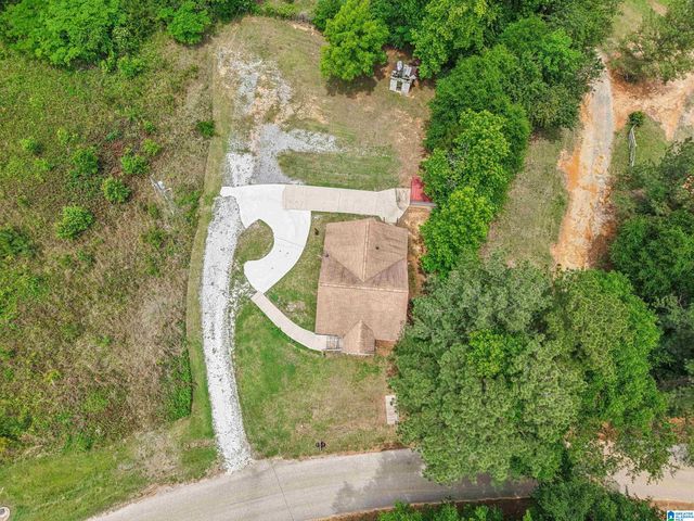 1714 ODENS MILL ROAD, Sylacauga, AL 35151
