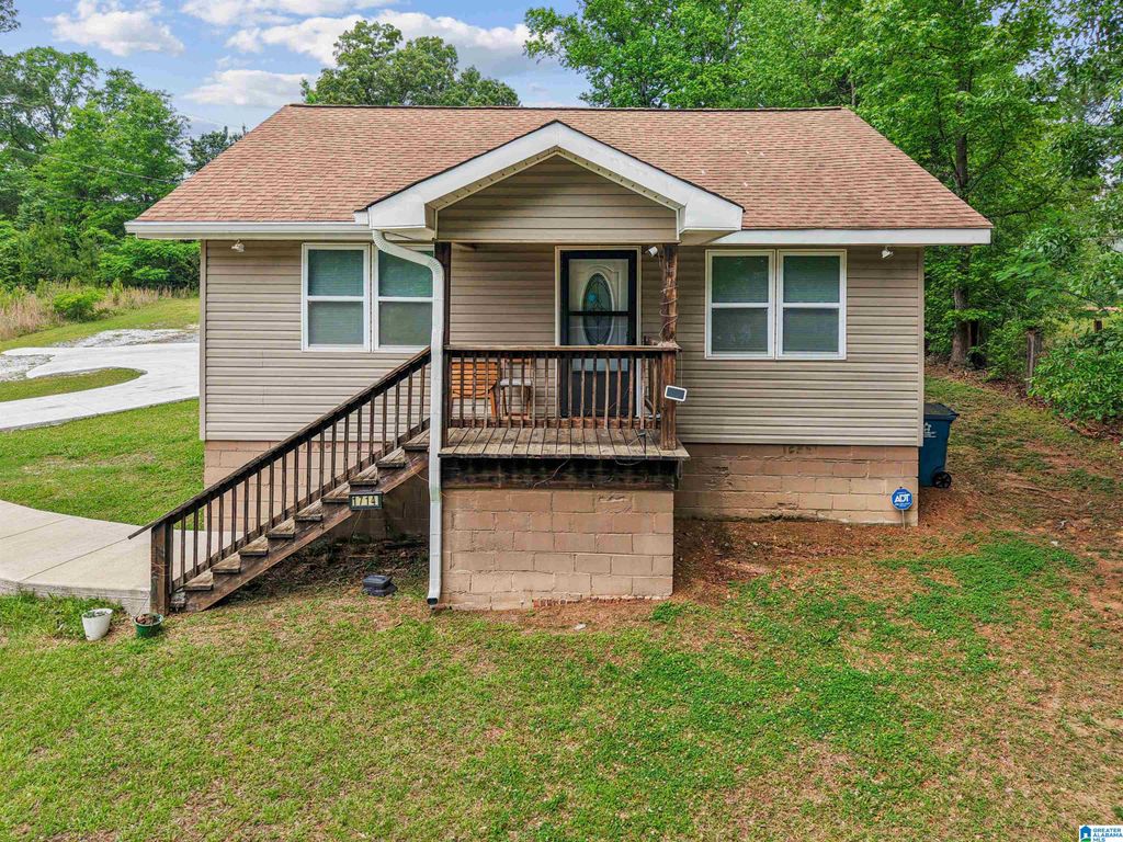1714 ODENS MILL ROAD, Sylacauga, AL 35151