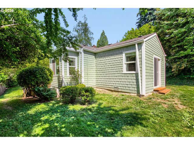 9224 Sw 26TH Ave, Portland, OR 97219