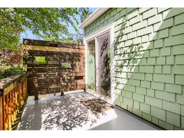 9224 Sw 26TH Ave, Portland, OR 97219