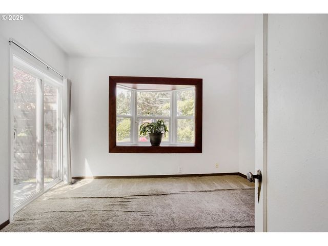 9224 Sw 26TH Ave, Portland, OR 97219